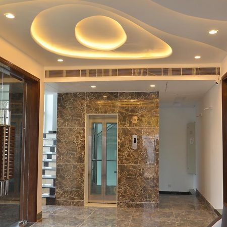 Hotel Bellevue Inn Ganganagar ภายนอก รูปภาพ